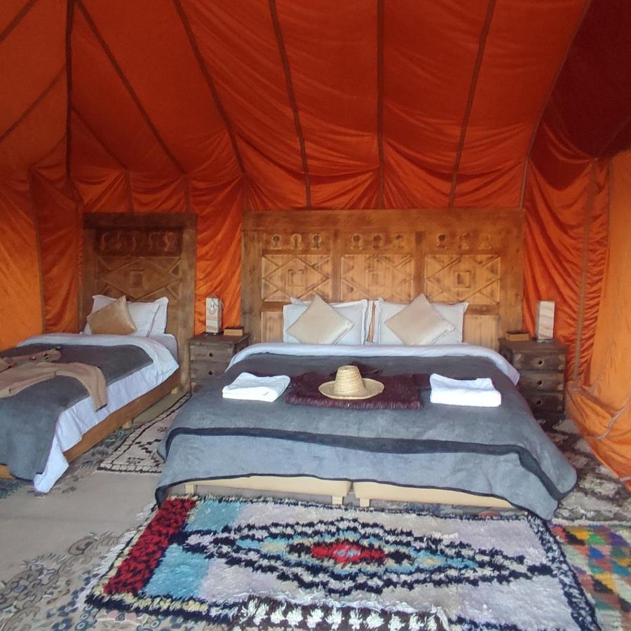 Overnight Luxury Camp เมอร์ซูกา ภายนอก รูปภาพ