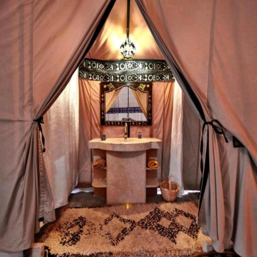 Overnight Luxury Camp เมอร์ซูกา ภายนอก รูปภาพ