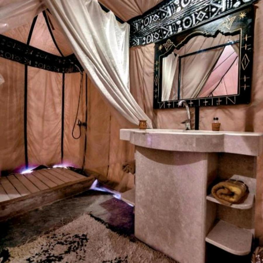 Overnight Luxury Camp เมอร์ซูกา ภายนอก รูปภาพ