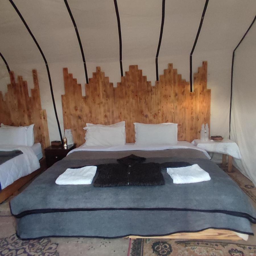 Overnight Luxury Camp เมอร์ซูกา ภายนอก รูปภาพ