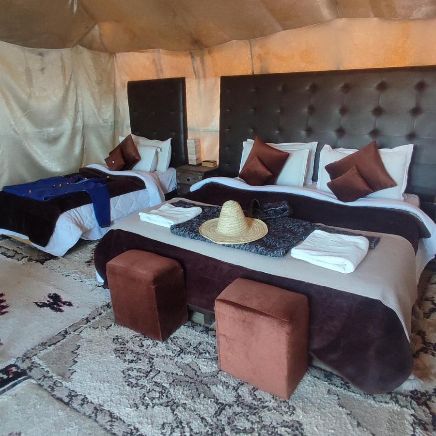 Overnight Luxury Camp เมอร์ซูกา ภายนอก รูปภาพ