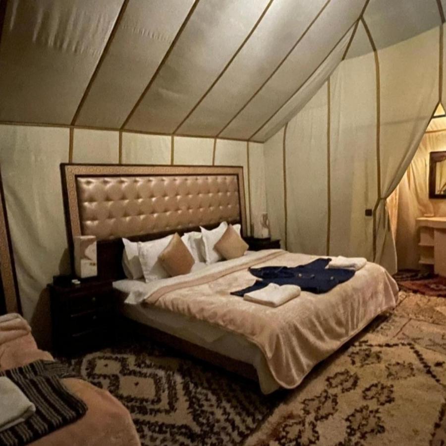 Overnight Luxury Camp เมอร์ซูกา ภายนอก รูปภาพ