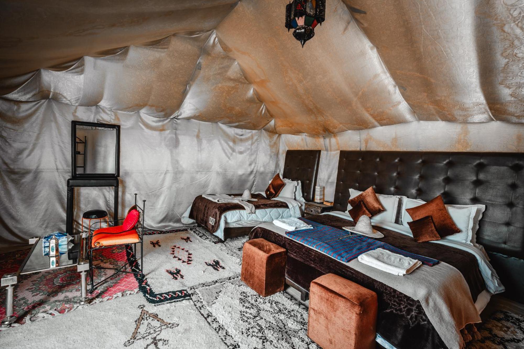 Overnight Luxury Camp เมอร์ซูกา ภายนอก รูปภาพ